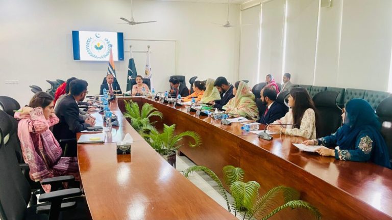 Visit of DG ACDA